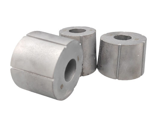 Boulons de fixation et écrous blancs de moisissure, blancs de moisissure de carbure à froid