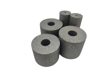 Matrice de frappe à froid en carbure personnalisée pour la compatibilité avec l'aluminium et l'efficacité de la production