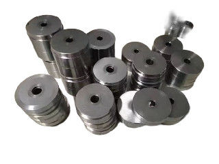 Moules de fixation personnalisés en carbure de tungstène pour la conception de moules 3D ou 2D